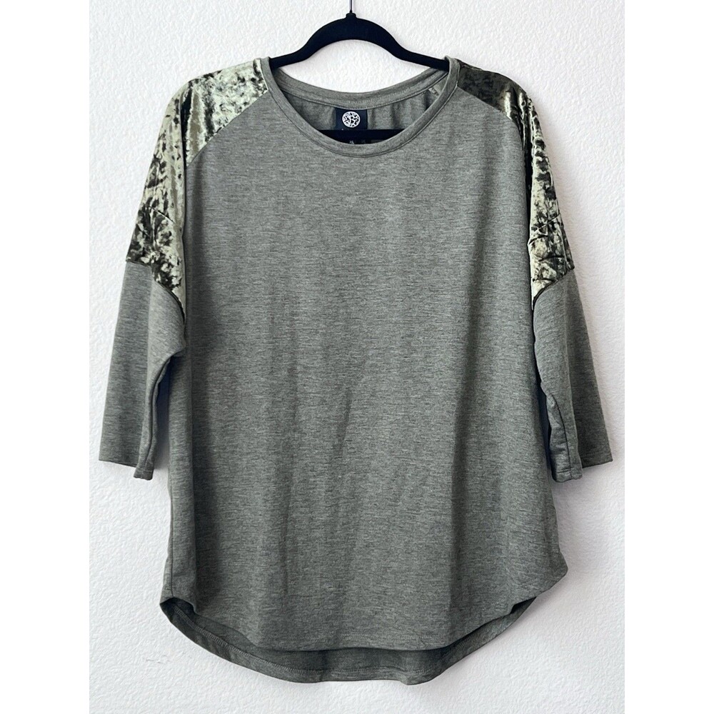 Bobeau XL Shoulder Raglan Tee 3/4 Sleeve Crewneck Rounded Hem Green